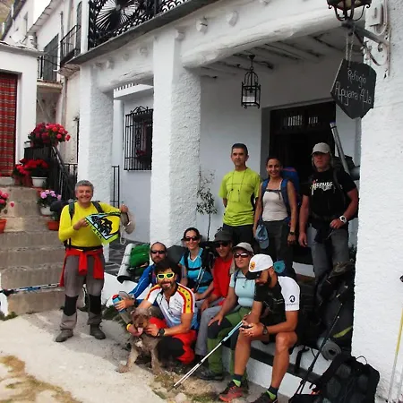 Refugio Alpujarra Alta *