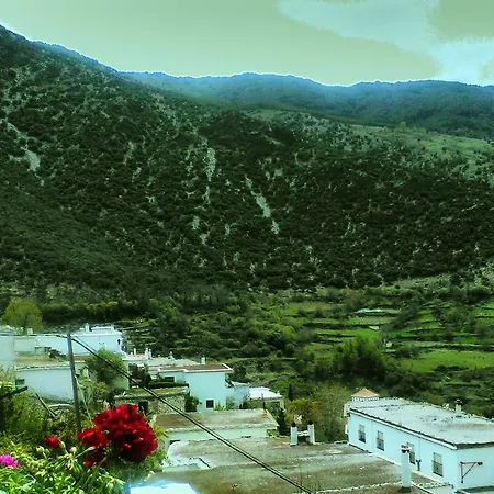 Refugio Alpujarra Alta * Trevelez
