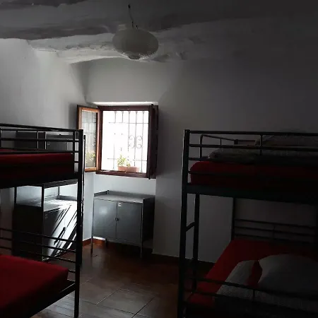 Refugio Alpujarra Alta *